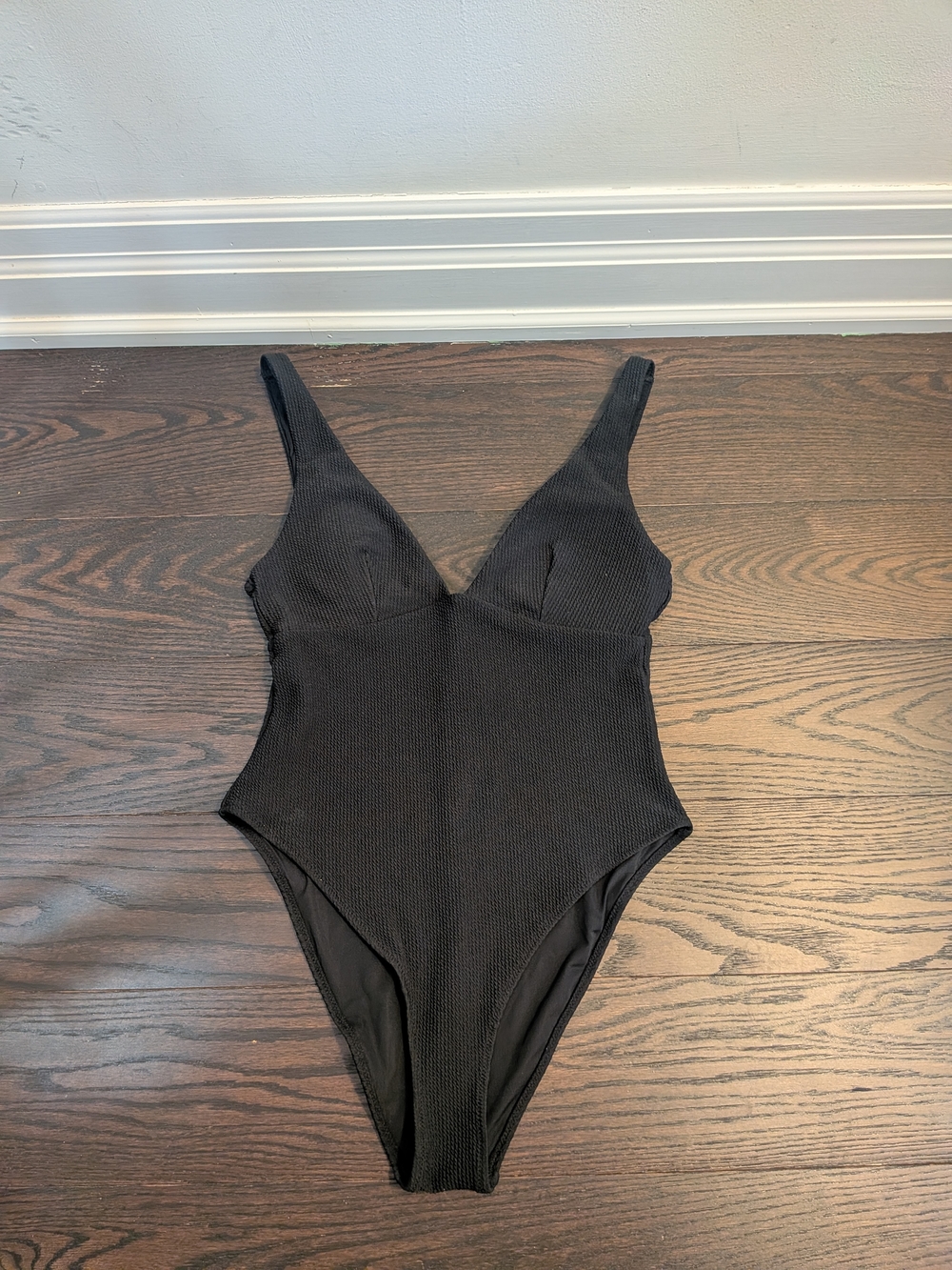 Women's H&M Black Ribbed One-Piece Swimsuit